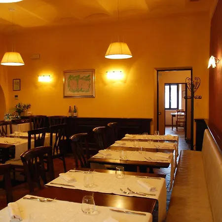 Le Logge 3* Urbisaglia